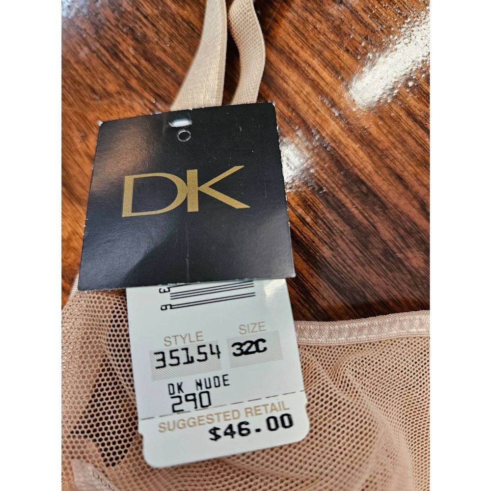 DK Biege Logo Underwire Bra 32C New With Tags - Picture 5 of 5